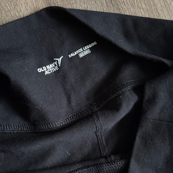 Women’s Black balance Leggings - Picture 2 of 4